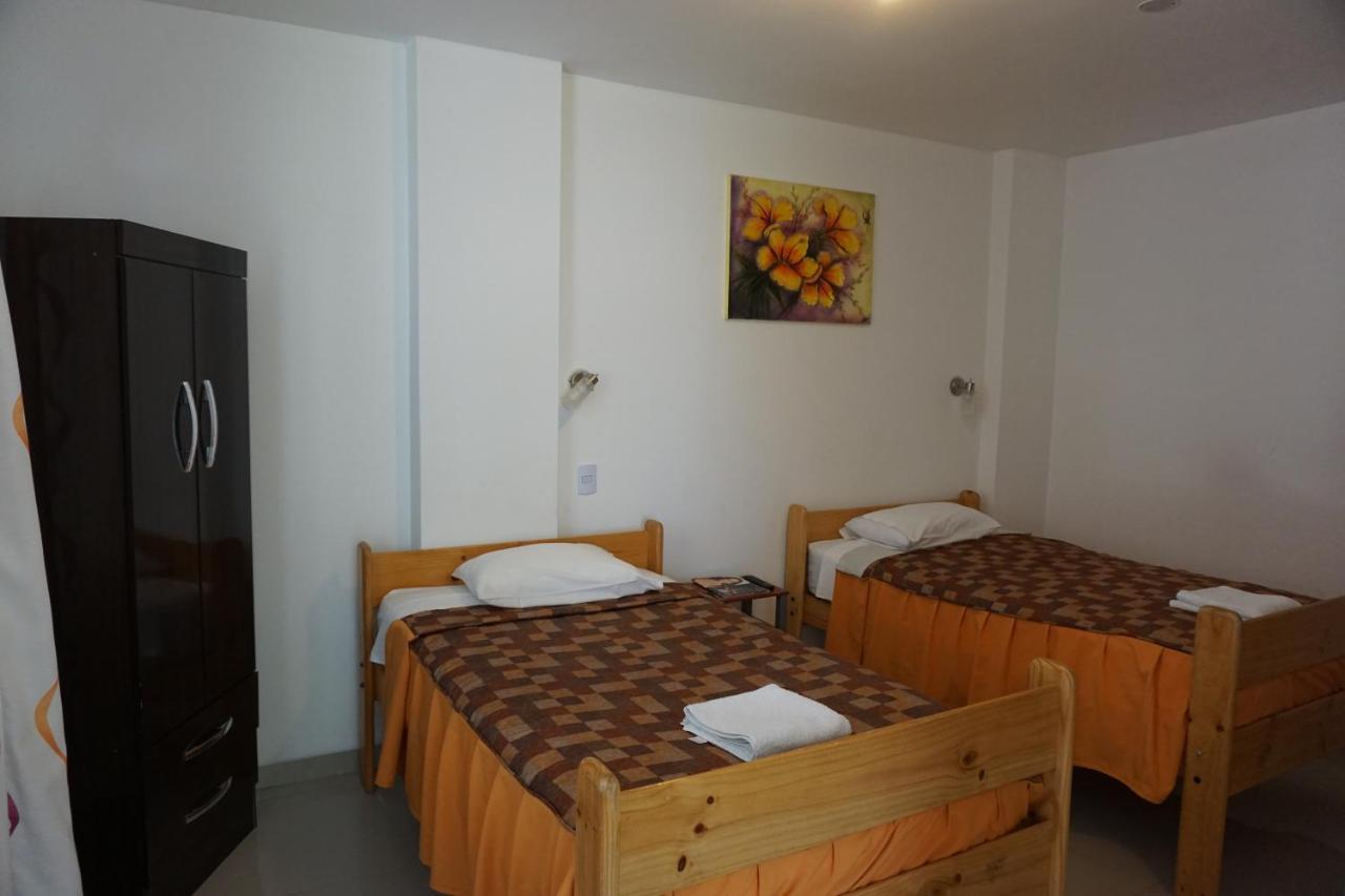 Hostal Camiluz Nazca Zewnętrze zdjęcie
