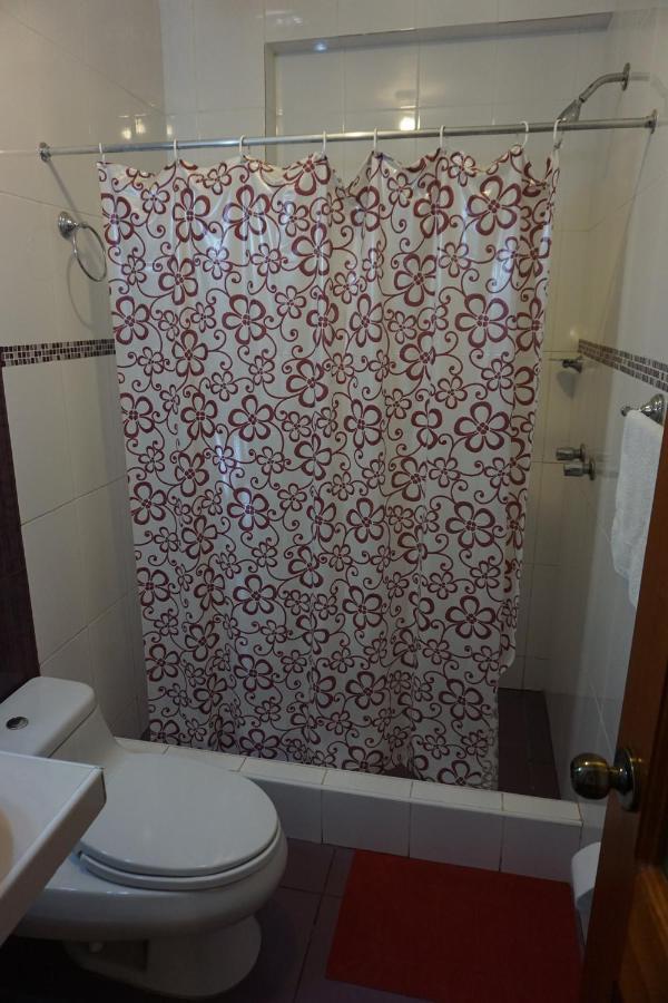 Hostal Camiluz Nazca Zewnętrze zdjęcie