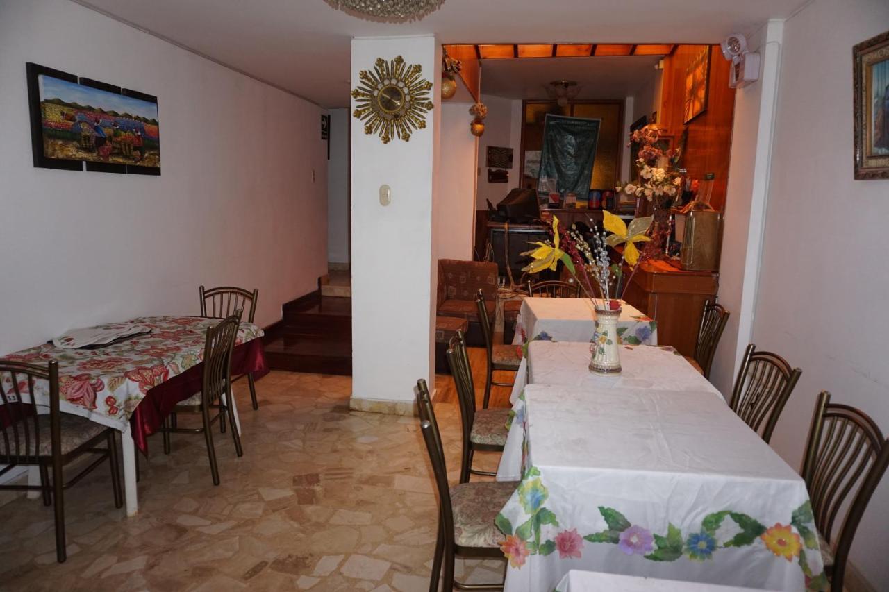 Hostal Camiluz Nazca Zewnętrze zdjęcie