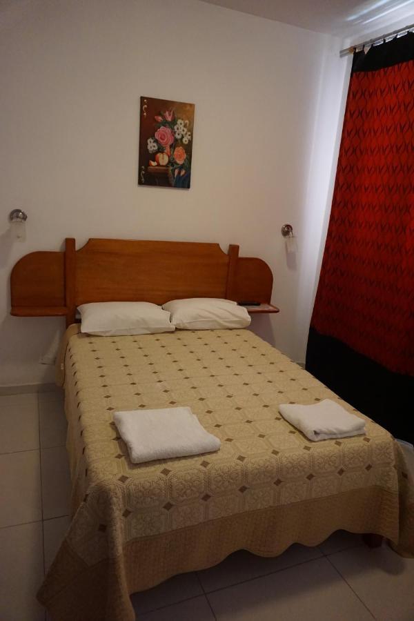 Hostal Camiluz Nazca Zewnętrze zdjęcie