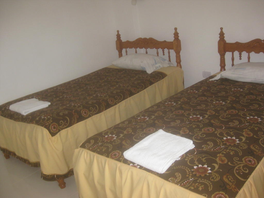 Hostal Camiluz Nazca Pokój zdjęcie